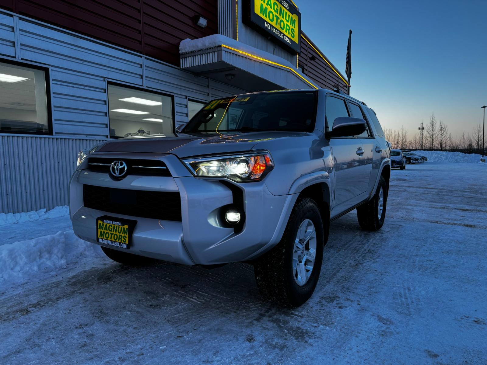 2021 Silver /Gray Toyota 4Runner SR5 (JTEMU5JR7M5) with an 4.0L V6 engine, located at 1960 Industrial Drive, Wasilla, 99654, (907) 376-5555, 61.573475, -149.400146 - Photo #0